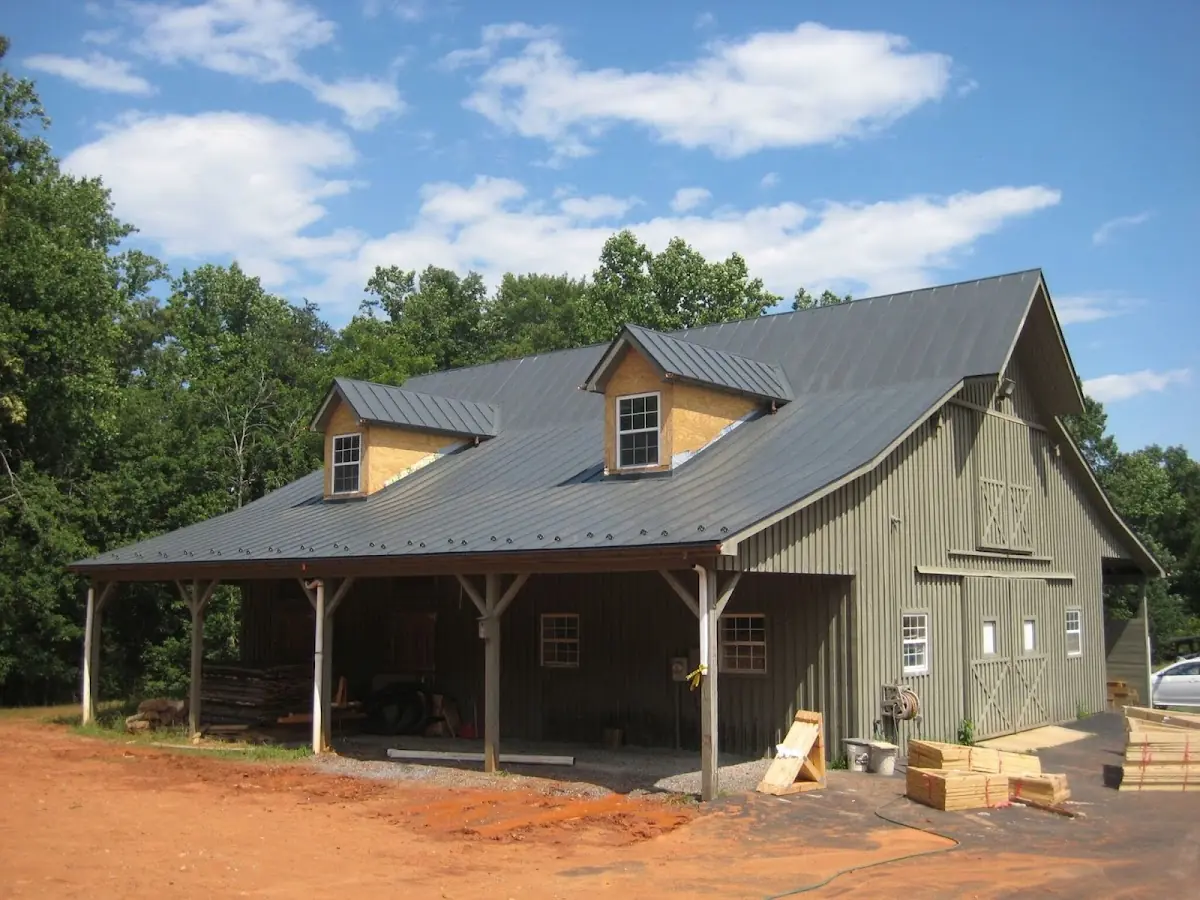 Expert Emergency Roof Leak Repair workmanship in Tournament Hills